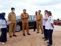 Wabup Tinjau Jalan Penghubung Pelabuhan Kenyamukan