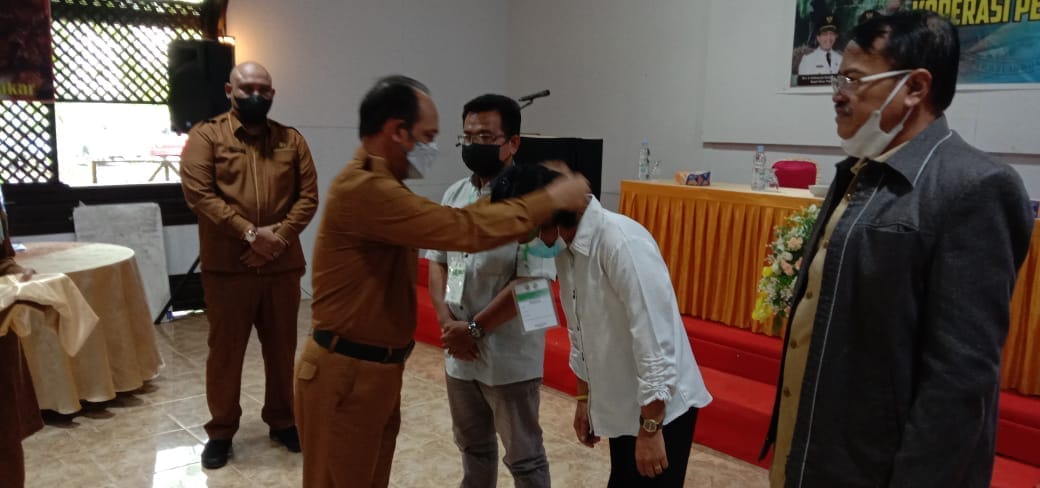 Dinas Koperasi Kutim Gelar Bimtek Kemitraan dan Jaringan Koperasi Perkebunan