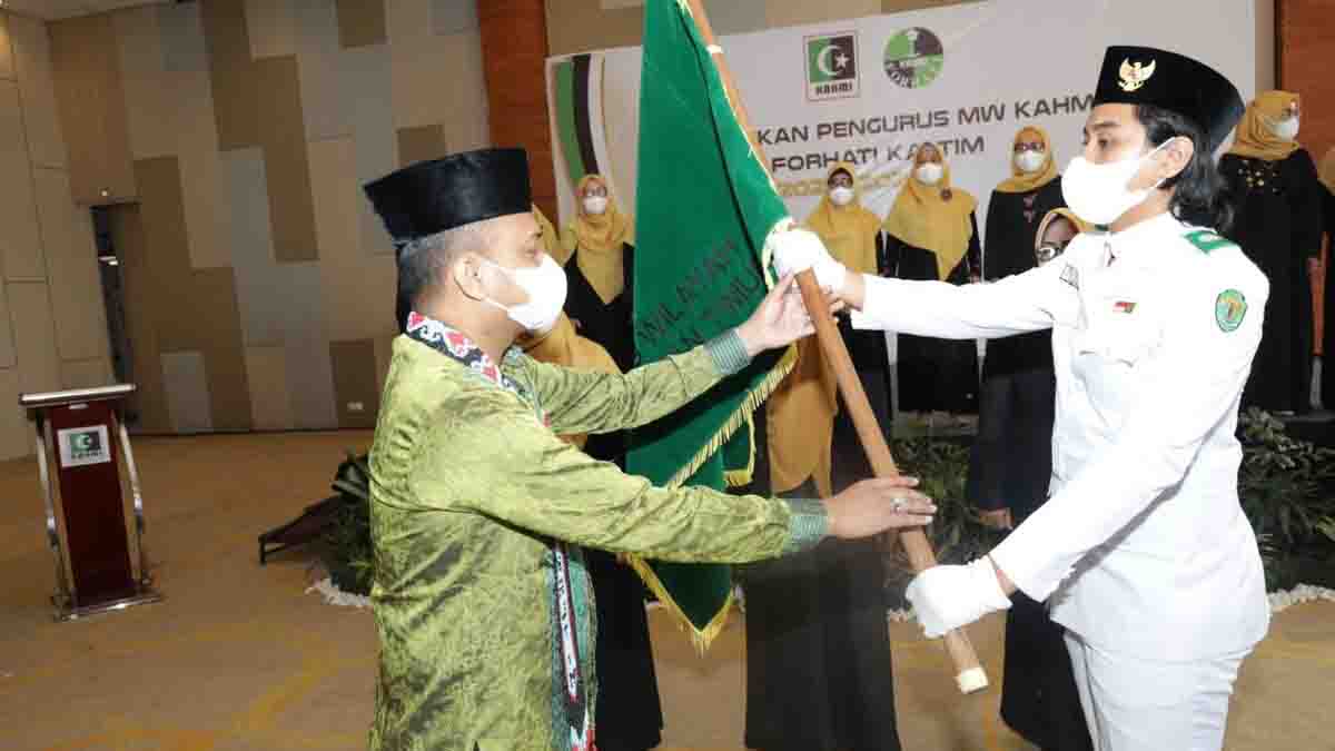 Fachrul Razi Resmi Lantik MW FORHATI Kaltim