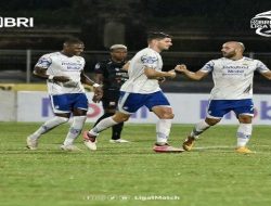 Hasil Persib Vs Madura United: Gawang Teja Kebobolan 2 Gol Dalam 2 Menit, Maung Menang Dramatis 3-2