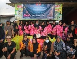 Turun Ke Jalan, Ikatan Wanita Sulawesi Selatan (IWSS) Bagikan 1000 Takjil Gratis ke Masyarakat
