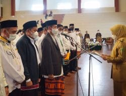 Bupati Berau Lantik Pengurus FKM-NTB