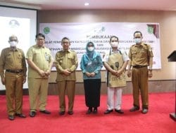 Bupati Kutim Buka Pelatihan Kapasitas Kelembagaan Koperasi dan Pelatihan Kewirausahaan Pengolahan Bakery