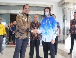 Lepas Atlet Fornas Kutim, Kasmidi : Bawa Harum Kaltim dan Buktikan Atlet Kutim Bisa