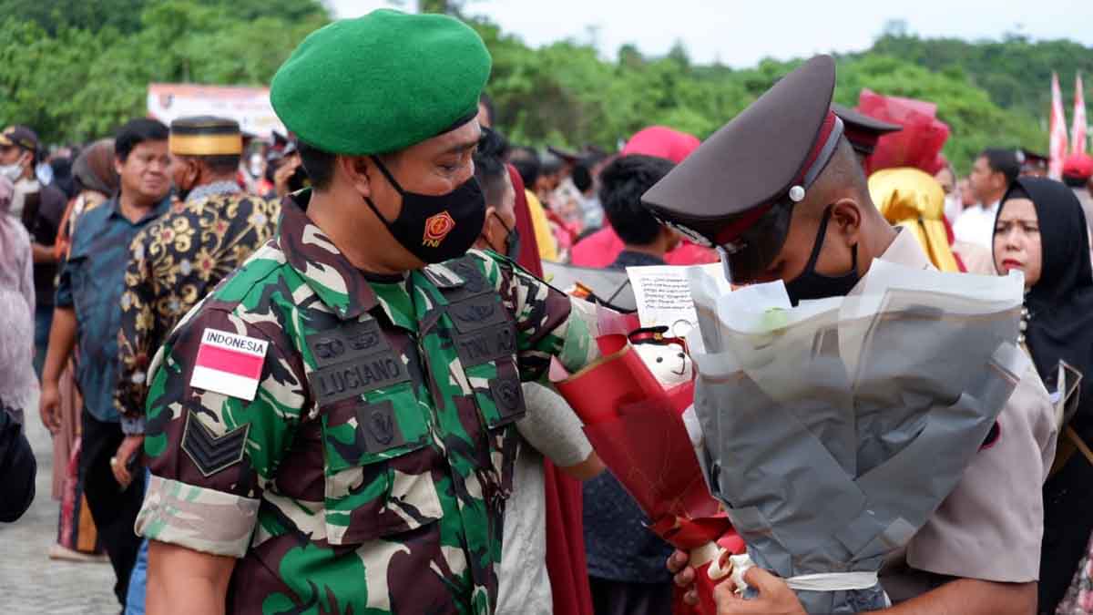 Anaknya Resmi Dilantik Menjadi Anggota Polri, Serka Lucianto