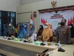 Bupati Berau Hadiri Acara Peringatan Puncak Acara Keluarga Nasional Secara Virtual