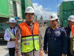 Sahat Manaor Panggabean Staff Ahli Bidang Manajemen Konektivitas Kemenko Marves Kunjungi KUPP Kelas II Tanjung Redeb