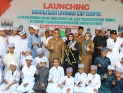 Bupati Kutim Launching Jemput Bola Warga Belajar Program Pendidikan Non Formal