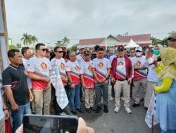 2 Paket umroh disediakan oleh DPC partai Gerindra di acara jalan sehat berhadiah nya