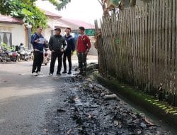 Wakil Bupati dan DPUPR tinjau langsung titik lokasi perbaikan jalan di kecamatan Tanjung Redeb