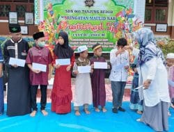 SDN 05 Rayakan Maulid Nabi Muhammad SAW  dan Pembagian Santunan Anak Yatim