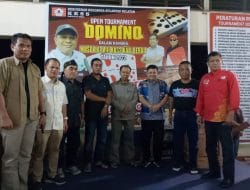 Juara Domino Dari Anak Pasar, Sholat Sebelum Bertanding