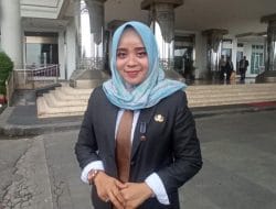 Peringatan Hari Pahlawan, Irma: Berikan Siswa Pemahaman Tentang Arti Kemerdekaan