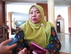 SDN 01 Sangatta Utara Jadikan Kerajinan Batik Akaroros Sebagai Muatan Lokal