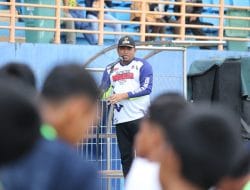 Bupati Kutim Lepas Kontingen Kutim yang Akan Mengikuti Porseni PGRI se-Kaltim