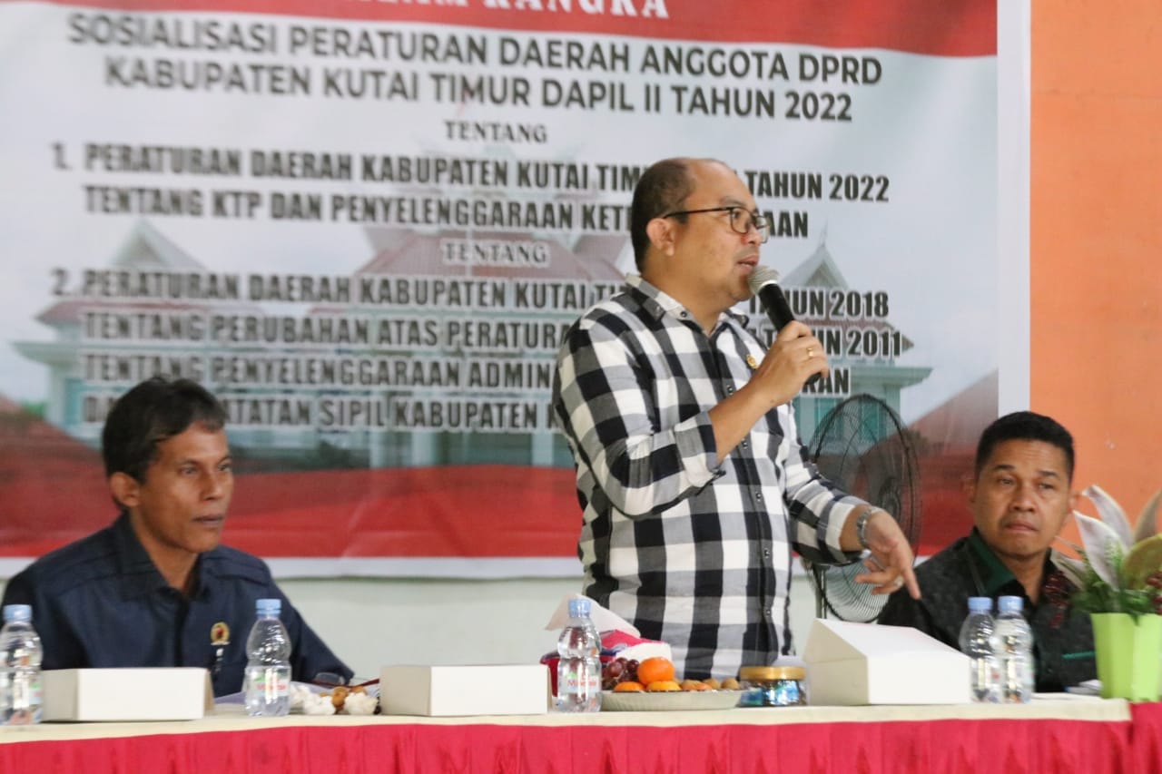 Novel, Pekerja Pindah KTP-el Daerah Dapat Tingkatkan PAD