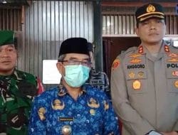 Bupati Kutim Sambangi Beberapa TPS Pilkades Serentak