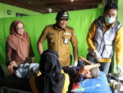 Baznas Kutim Khitanan 110 Anak, 10 Diantaranya Mendapatkan Support Dari Wabup Kasmidi Bulang