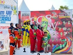 Borong 8 Medali Emas, Kutai Timur Juara Umum Cabor Panjat Tebing