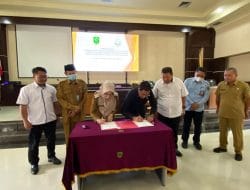 Jalin Kerja sama; Pemkab Berau dengan Kajari Berau Lakukan Mou tentang Penanganan Masalah Hukum Bidang Perdata dan Tata Usaha Negara