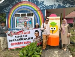 Tingkatkan Minat Baca dan Kembangkan Literasi, GPMB Kabupaten Berau Serahkan 11 Unit Gerobak Baca