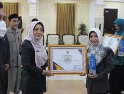 Raih Peringkat I Terbaik Bidang Pemberdayaan Masyarakat dan Pemerintahan Desa Se-Kaltim, Kepala DPMK Ucapkan Terimakasih Atas Dukungan Semua Pihak