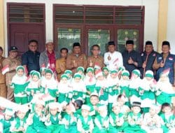 Saat Kunker di Kaliorang, Bupati Kutim Berkunjung ke SDI Assalam
