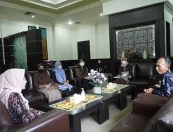 Melalui Audiensi bersama Bupati, Kepala BPS Kabupaten Berau Sampaikan 2 Agenda Tahun 2023