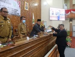 Perda Penambahan Penyertaan Modal Daerah Pada BPR Kutim Mendapat Persetujuan Dari DPRD Kutim