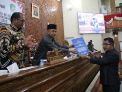 Fraksi Demokrat Harap Pemda Lebih Meningkatkan Transparansi dan Akuntabilitas dalam Pengelolaan Keuangan