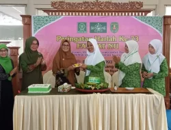 Harlah ke 73 Fatayat NU Dirayakan dengan Tumpengan dan Istighosah Bersama