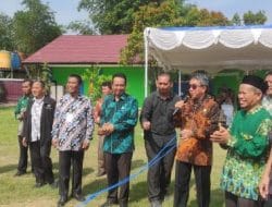 Bupati Kutim Lakukan Seremoni Pemancangan Tiang Pertama Gedung Baru SD Muhammadiyah 2