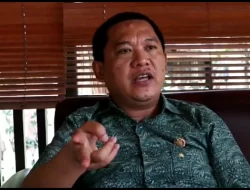 Tim Pansus DPRD Kutim Minta Dishub Perbaiki Traffic Light dan Rambu Jalan