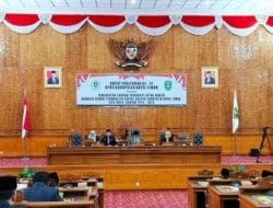 DPRD Kutim Menggelar Rapat Paripurna ke 14 untuk Melantik Hj Mulyana Sebagai Anggota Dewan PAW
