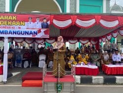 72 Mobil Ramaikan Pawai Pembangunan, Bupati Harap Kedepan Jauh lebih Meriah