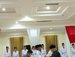 Wabup Berau Kukuhkan 33 Anggota Paskibraka Kabupaten Berau Tahun 2023