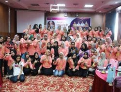 Pelatihan Make Up, Program Aspirasi Wakil Ketua I DPRD Kutim