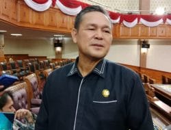 Yan Ipui Sambut Baik Langkah-langkah Pemkab Kutim dalam Penyaluran Beasiswa