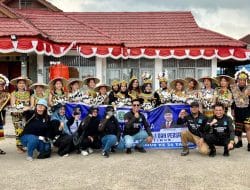 Diskominfo Staper Kutim Berpartisipasi Dalam Kirab Budaya dengan Keindahan Budaya Suku Dayak