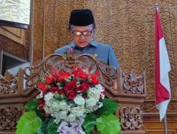Son Hatta Sampaikan Pemandangan Umum Fraksi PPP Terhadap RAPBD Kutim TA 2024