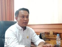 Abdi Firdaus Berencana untuk Segera Memfasilitasi Perbaikan Infrastruktur di Desa Sekerat