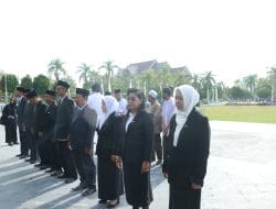 Penghargaan Bintang Satya Lencana Diberikan kepada Sembilan ASN Kemenag Kutai Timur