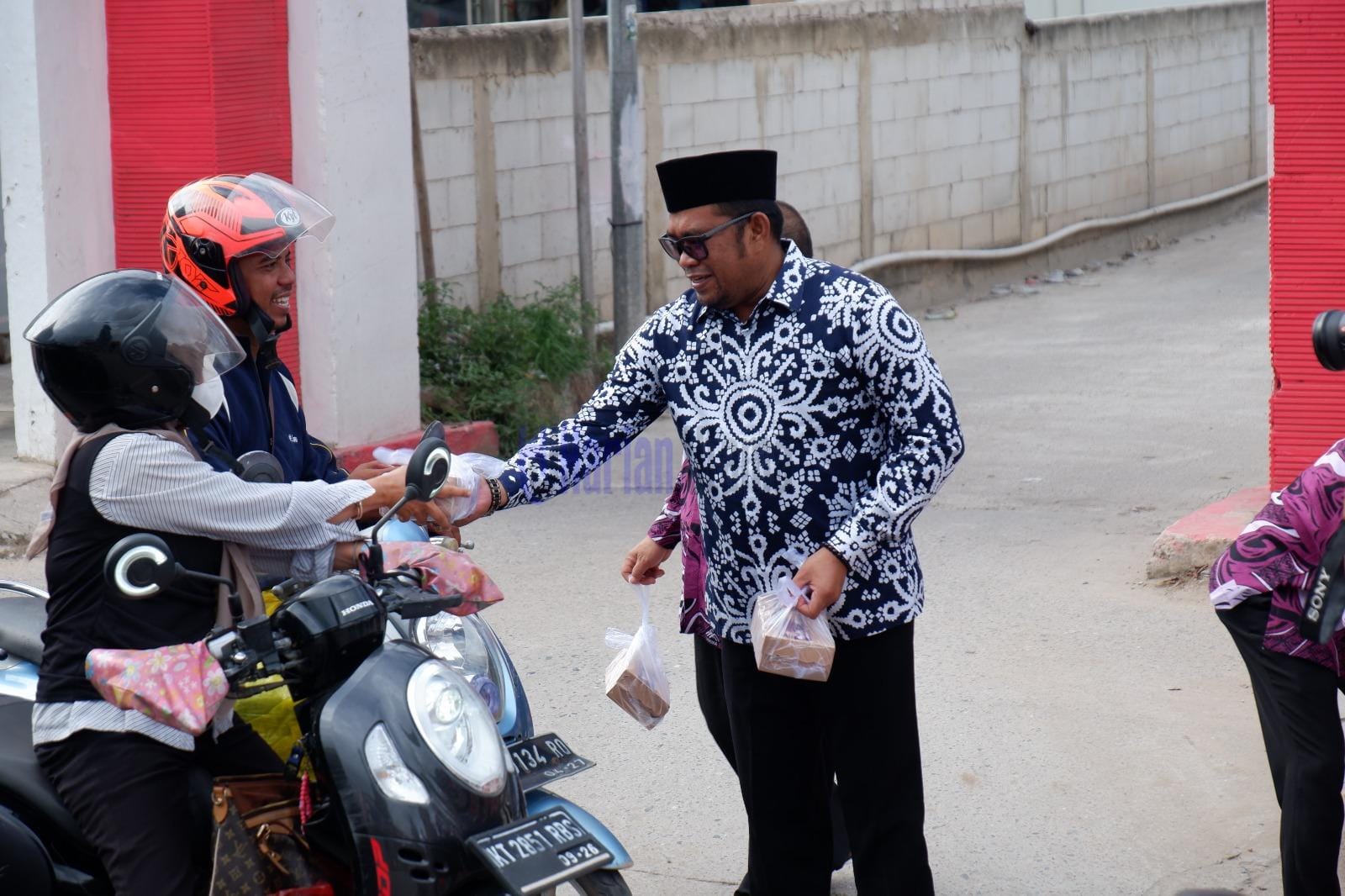 Wakil Bupati Kutai Timur Kasmidi Bulang