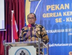 Kasmidi Bulang Menghadiri Kegiatan Pekan Perkariauan GKII Kutai Timur 2024