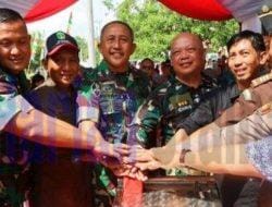 Pemkab Kukar Dan TNI Berkolaborasi Penuhi Kebutuhan Air Bersih di Desa Kayu Batu