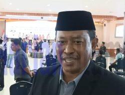 Wakil Ketua II DPRD Kutim Hadiri Pengukuhan Perpanjangan Masa Jabatan 135 Kades