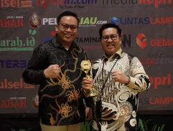 Wakil Bupati Kutai Kartanegara, Rendi Solihin Sabet Penghargaan JMSI Award sebagai Tokoh Peduli UMKM