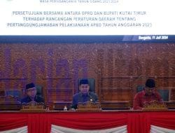 Dewan Perwakilan Rakyat Daerah Kabupaten Kutai Timur Gelar Rapat Paripurna ke-30 Tahun Sidang 2023/2024