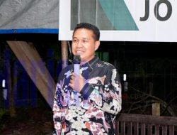Reses di Desa Teluk Pandan, Joni Janji Perjuangkan Peningkatan Jalan Kelompok Tani