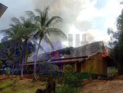 Kebakaran Hanguskan Tiga Ruang Kelas di SMPN 5 Tanjung Redeb
